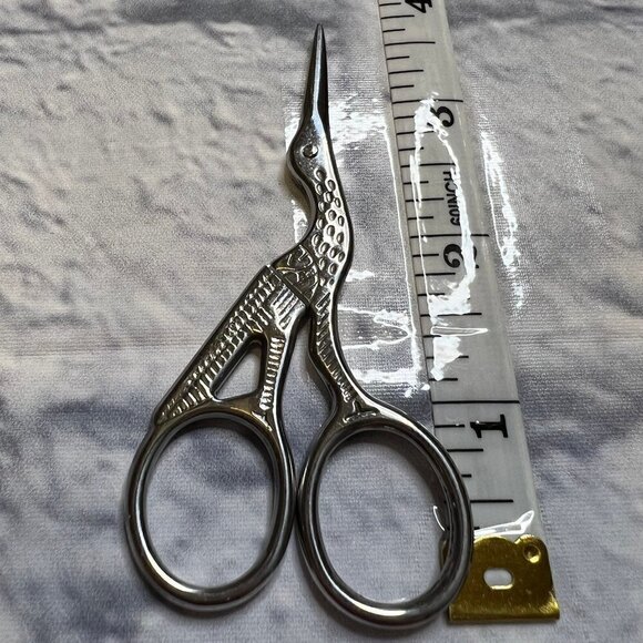 Embroidery scissors. Sublime smooth cutting. Stork - Picture 4 of 9